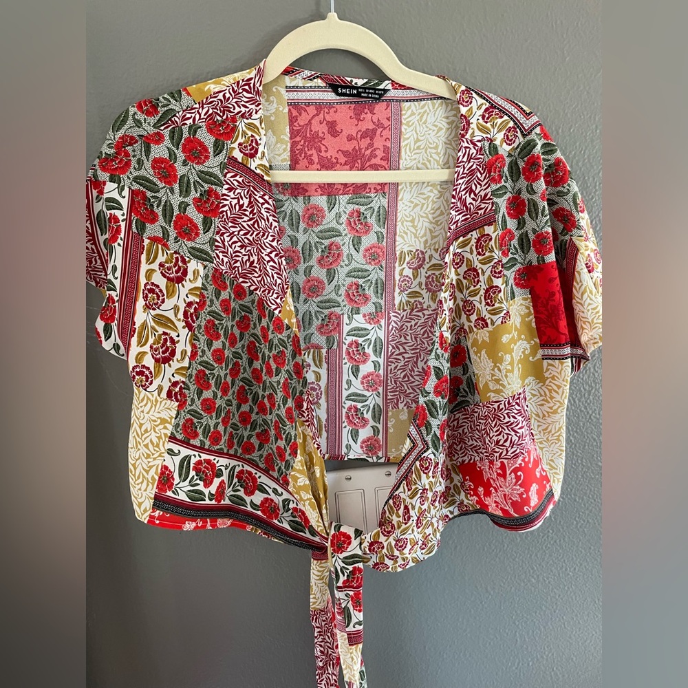 Large. SHEIN wrap top